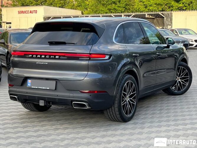 porsche Cayenne 2023