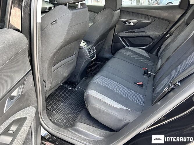 Peugeot 3008 42 peugeot 3008 2018