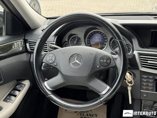Mercedes E 220 38 mercedes E 220 2011
