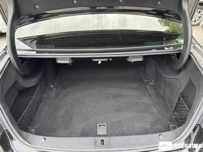 Mercedes E 220 49 mercedes E 220 2011