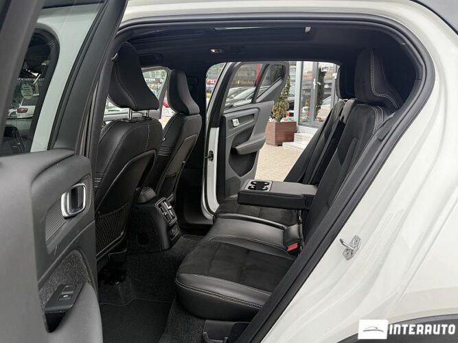 volvo XC 40 2020