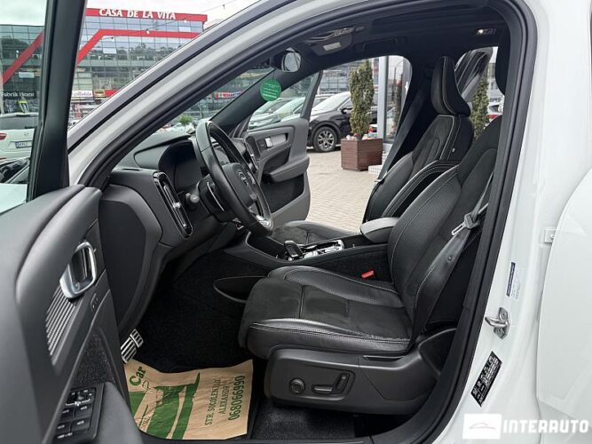 volvo XC 40 2020