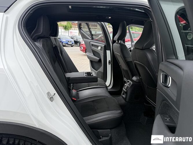 volvo XC 40 2020