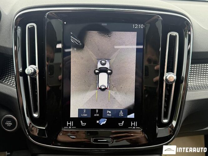 volvo XC 40 2020