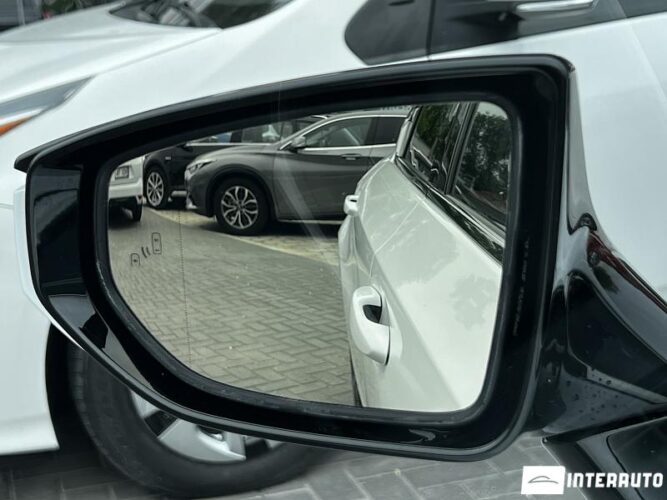 Lexus ES 300h 2020 doar la InterAuto