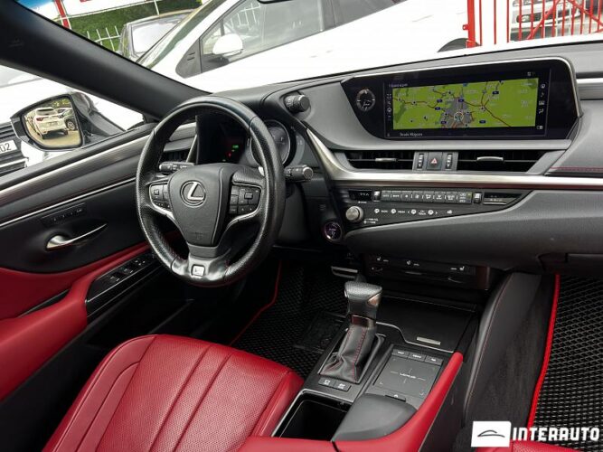 lexus ES 300h 2020