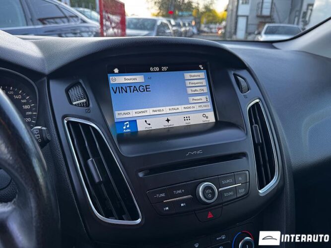 ford Focus 2016