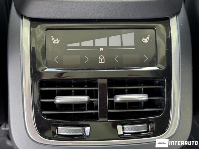 volvo XC 90 2020