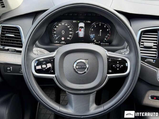 volvo XC 90 2020