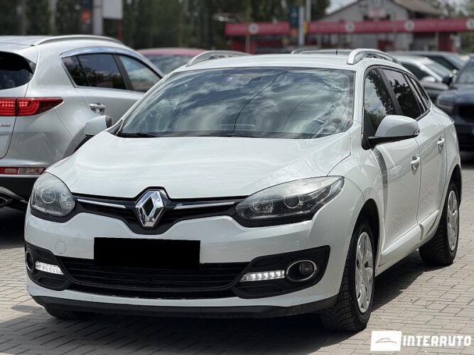 Renault Megane 2015 doar la InterAuto