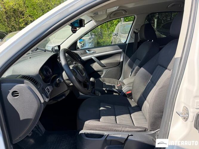 skoda Octavia 2012
