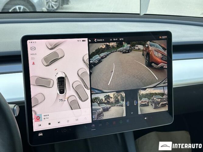 tesla Model Y 2021