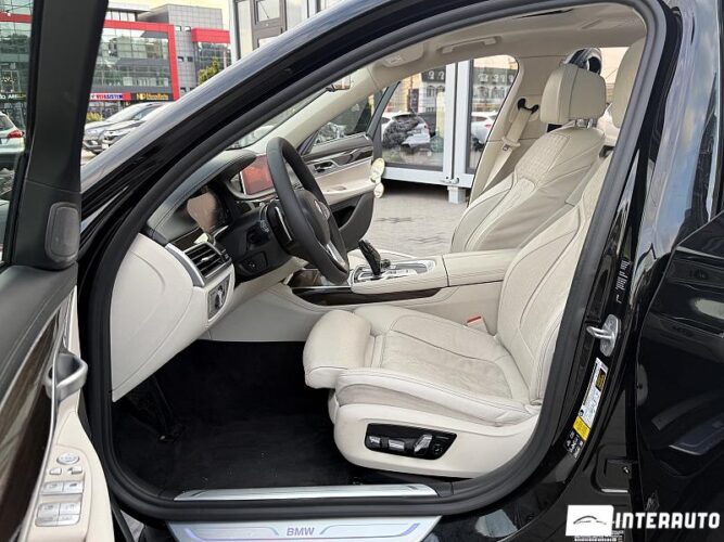 BMW 750 44 bmw 750 2020