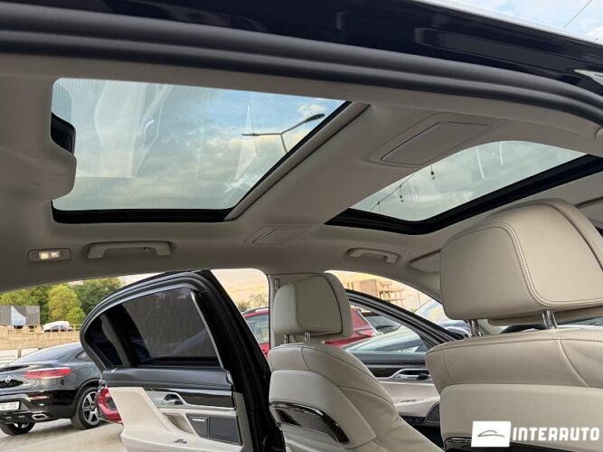 BMW 750 54 bmw 750 2020