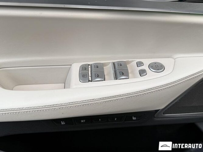 BMW 750 60 bmw 750 2020
