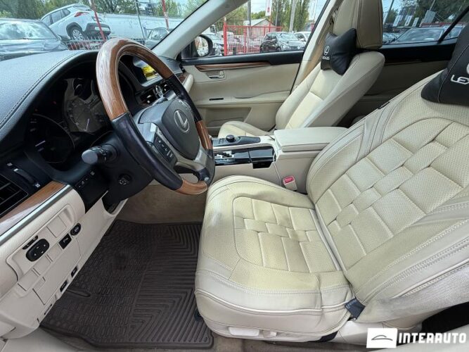 lexus ES 300h 2012