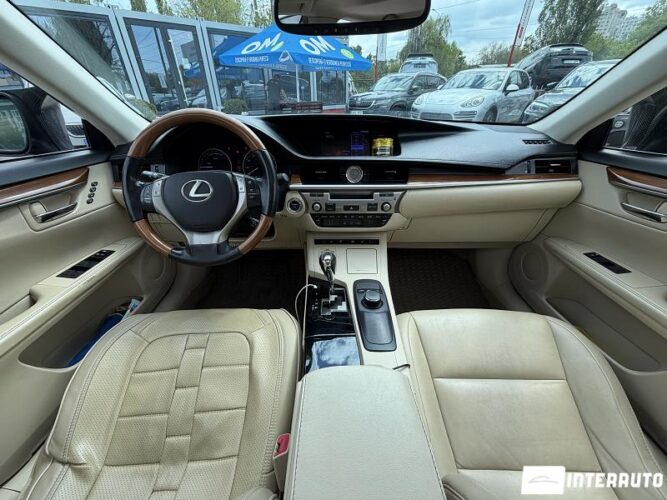lexus ES 300h 2012