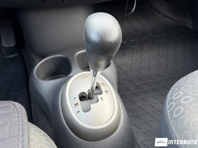 toyota Yaris 2004