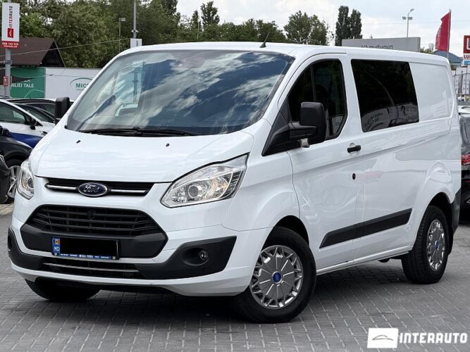 Ford Transit 2017 doar la InterAuto