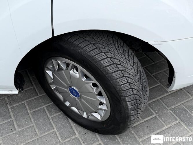 ford Transit 2017