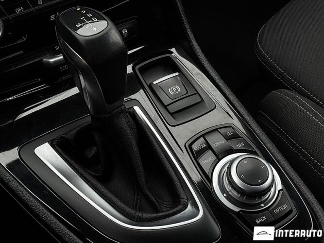 bmw 216d 2016