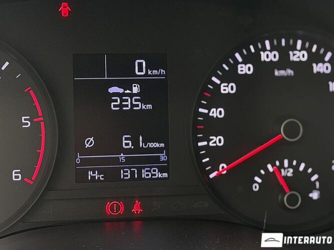 Kia Stonic 36 kia Stonic 2018