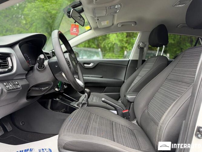 Kia Stonic 34 kia Stonic 2018