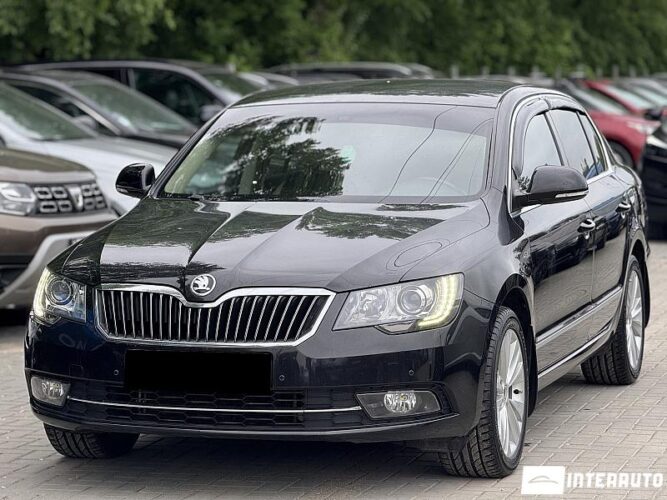 Skoda Superb 2014 doar la InterAuto