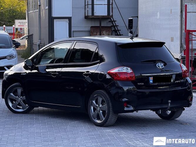 toyota Auris 2012