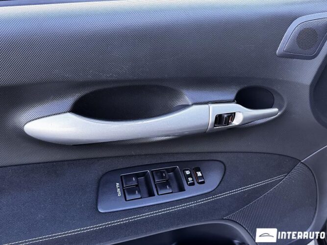 toyota Auris 2012