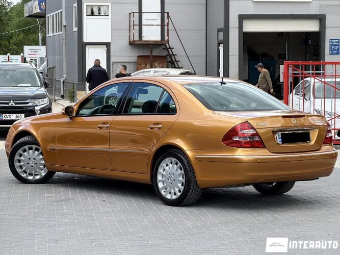 Mercedes E 200 33 mercedes E 200 2003