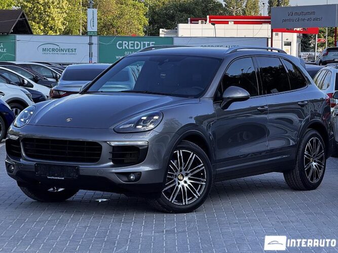Porsche Cayenne 2015 doar la InterAuto