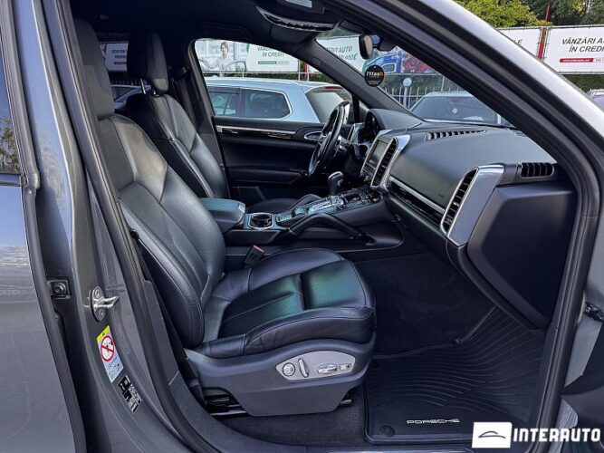 porsche Cayenne 2015
