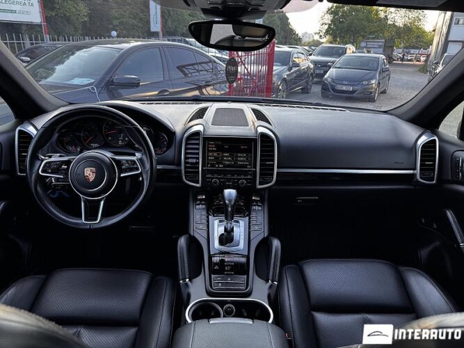 porsche Cayenne 2015