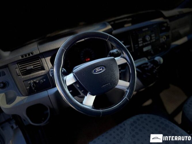 ford Transit 2013