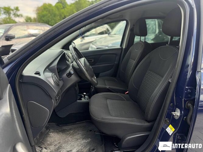 Dacia Sandero 32 dacia Sandero 2016
