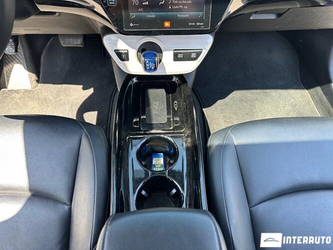 toyota Prius 2018