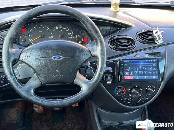 Ford Focus 32 ford Focus 2002