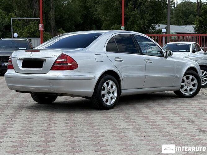 Mercedes E 270 31 mercedes E 270 2003