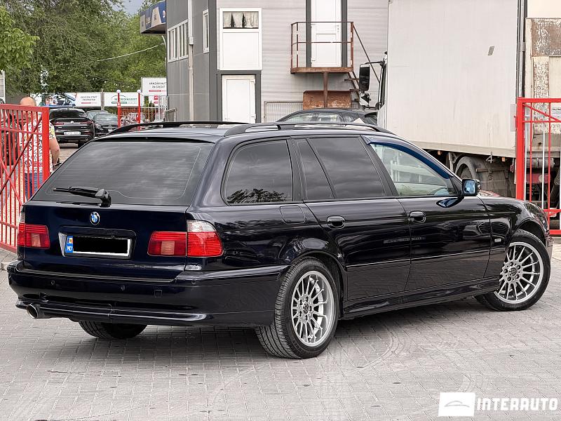 BMW 520