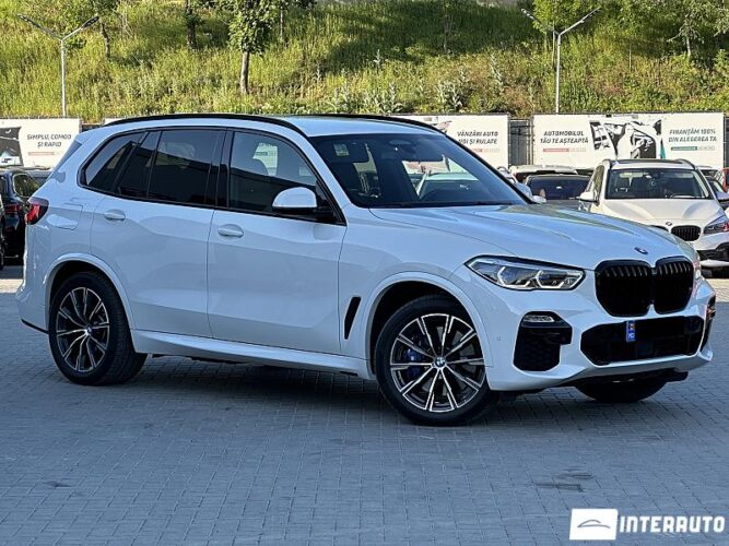 BMW X5 4.5e 2021 doar la InterAuto