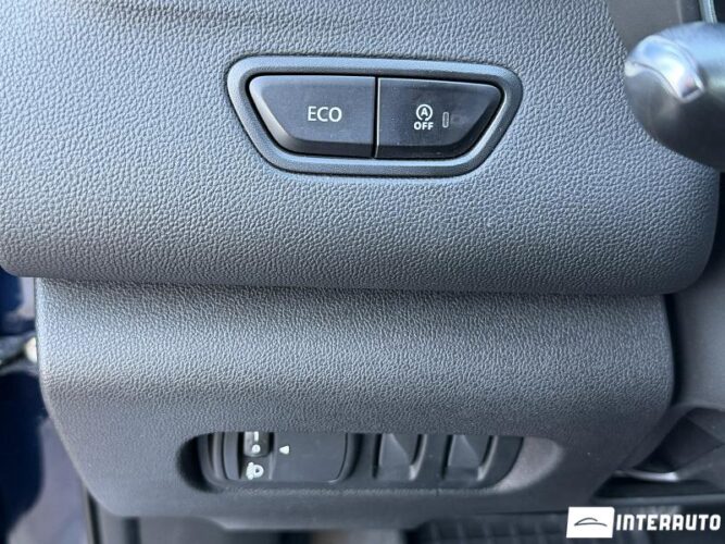 Renault Kadjar 39 renault Kadjar 2017