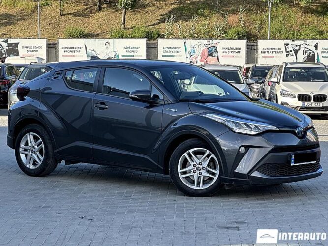 Toyota C-HR 2020 doar la InterAuto