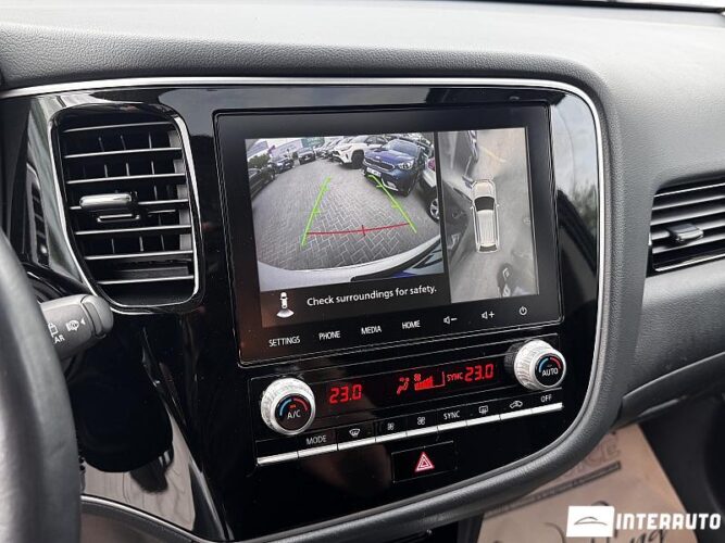 mitsubishi Outlander 2020