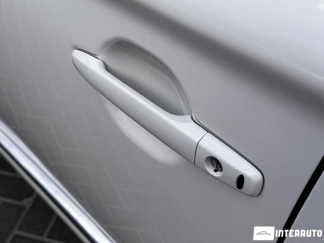 mitsubishi Outlander 2020