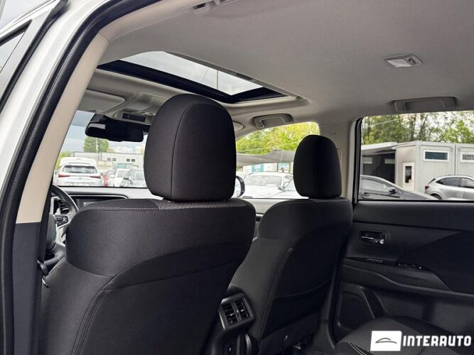 mitsubishi Outlander 2020