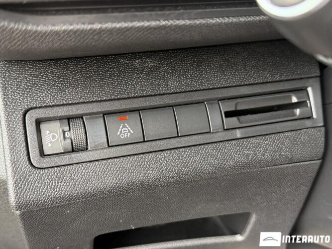 peugeot 5008 2020