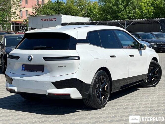 BMW iX xDrive40 36 bmw iX xDrive40 2023