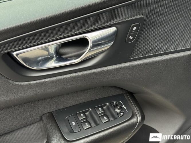 volvo XC 60 2019