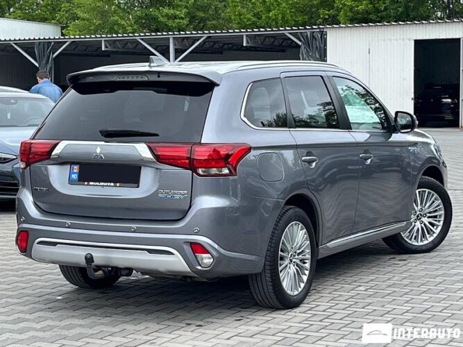 mitsubishi Outlander 2018